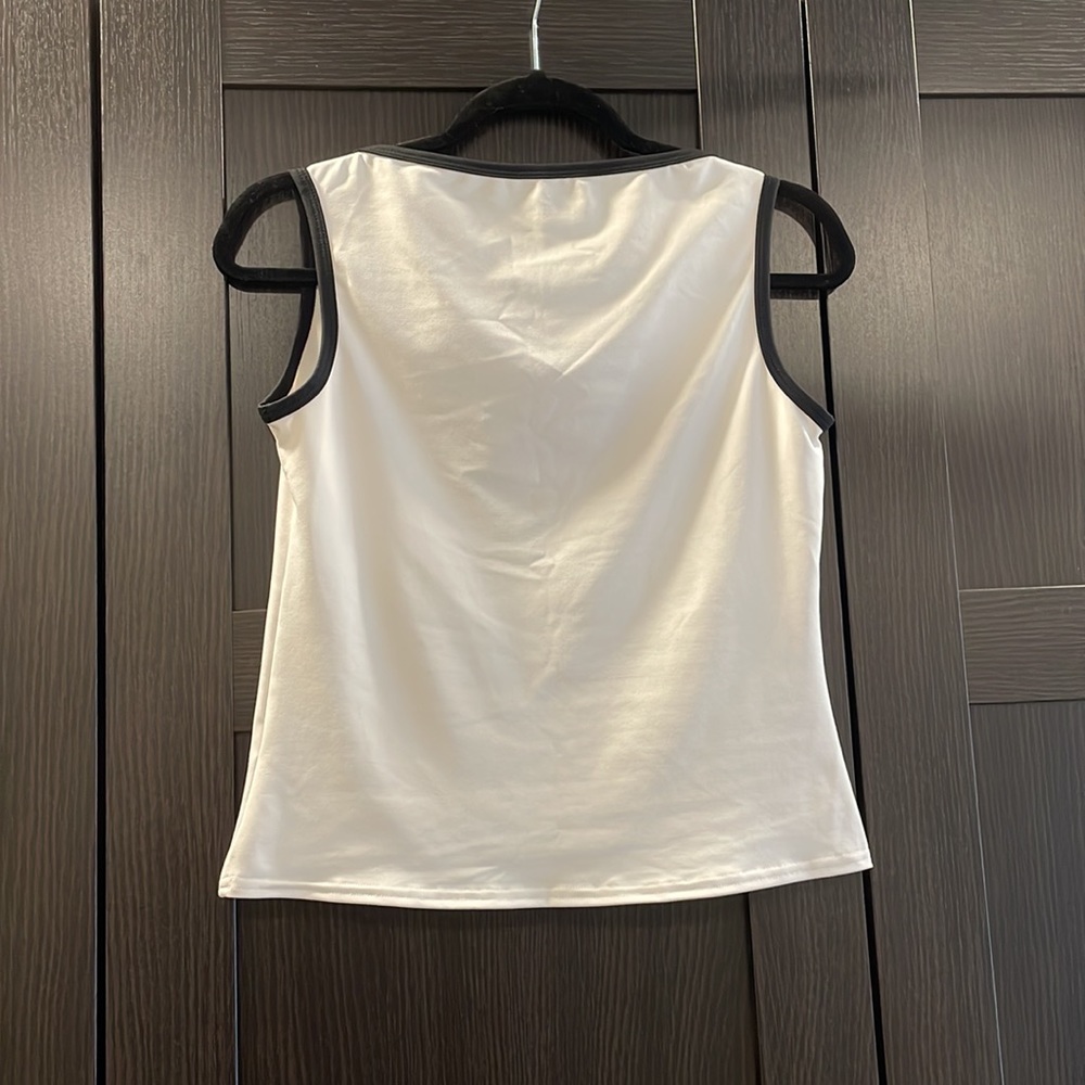 [Must Bundle] Soft Stretchy Top - Picture 2 of 2